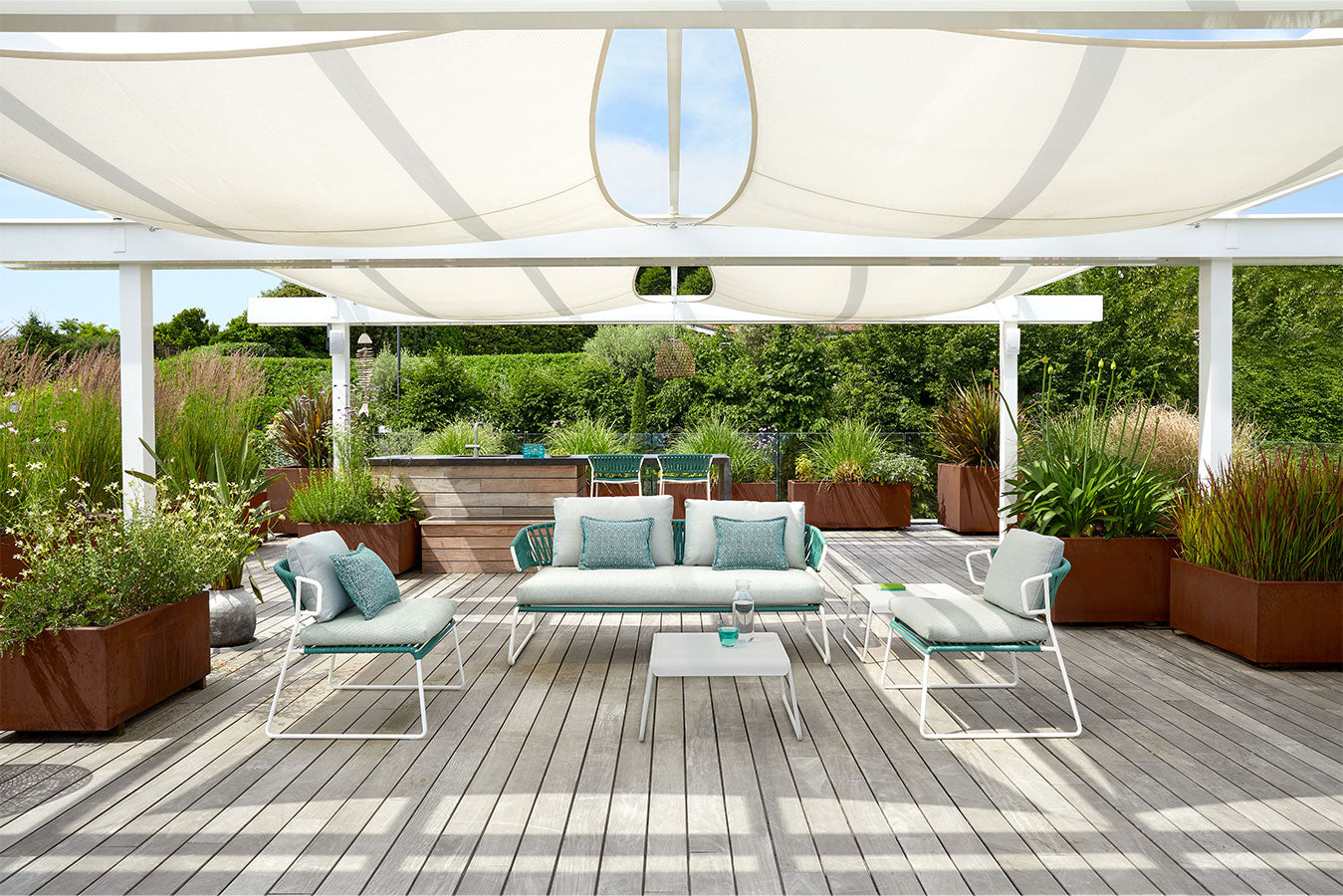 Lisa Rope Stool Lisa Rope - Timeless Design Meets Outdoor Durability ...