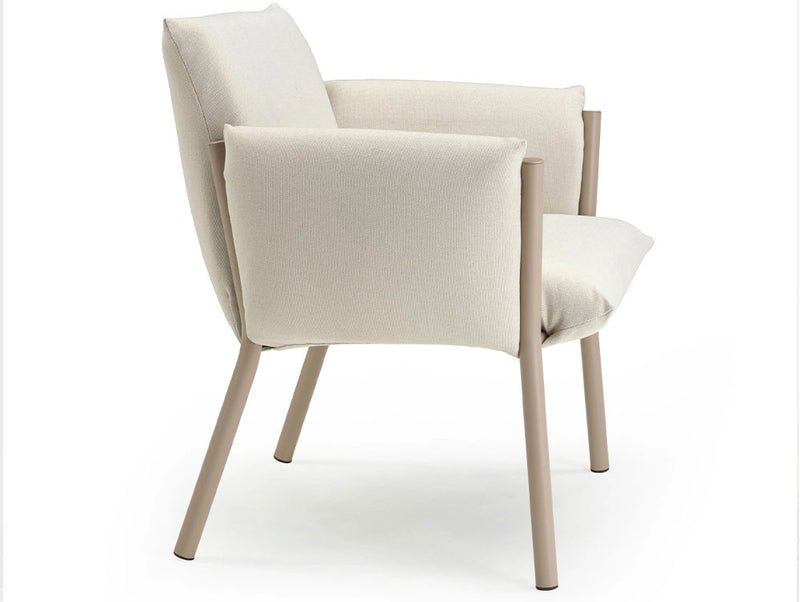 Brezza Lounge Chair