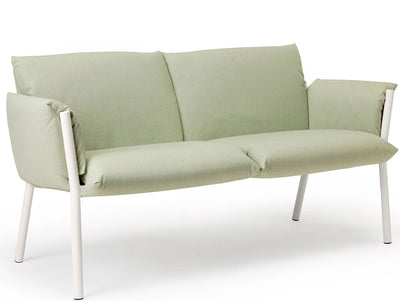 Brezza Lounge