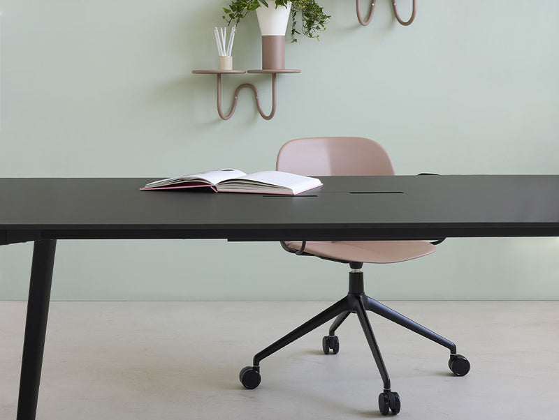 Mentha Desk Chair with Arms