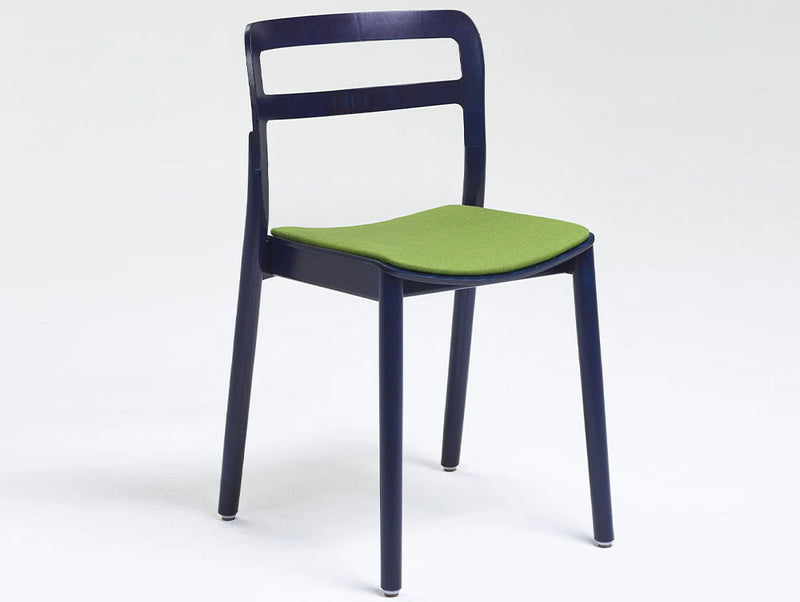 Plasa Chair